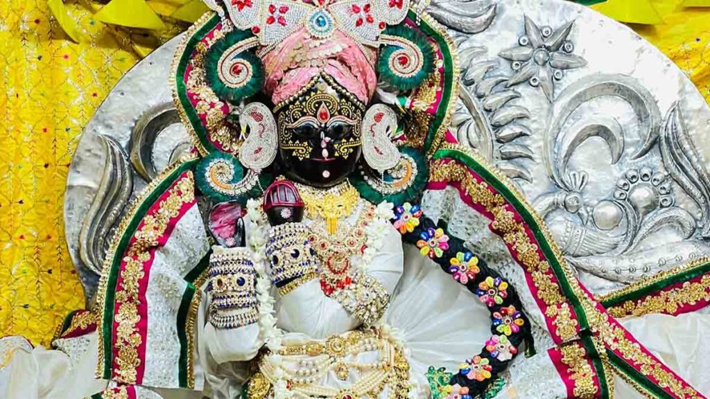 bankebiharimandir Destinations Desire