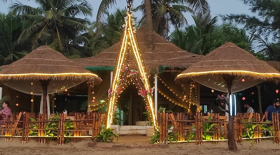 abohothemedbeachcafe Destinations Desire