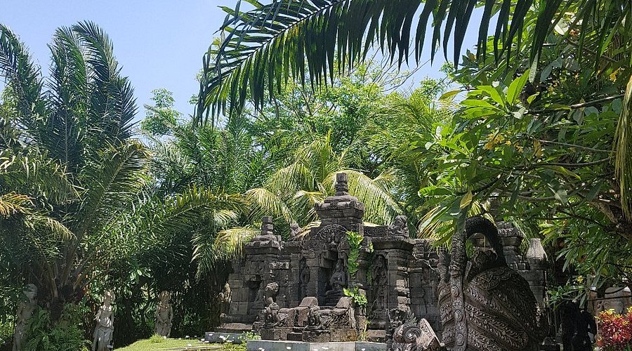 Big Garden Corner Destinations Desire Destinations Desire
