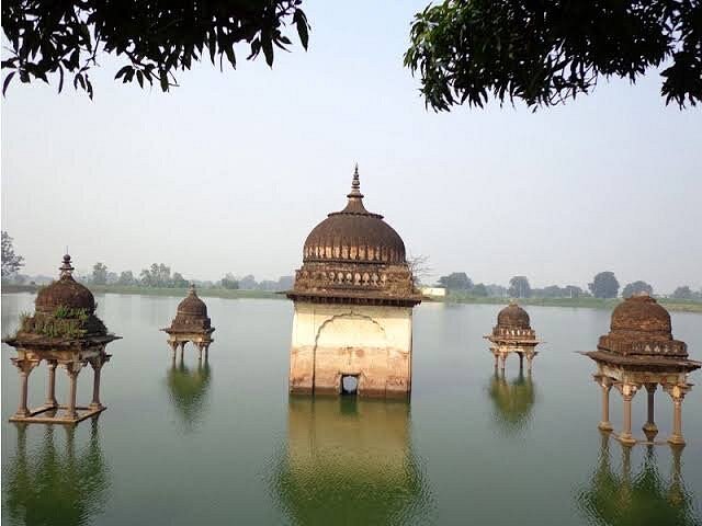 Historical Travel Places