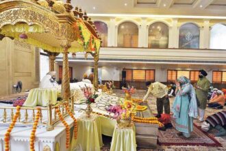 Guru Nanak Jayanti 2025