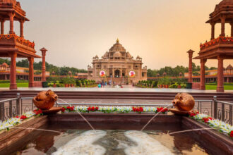 Tourists enjoying winter in Manali India