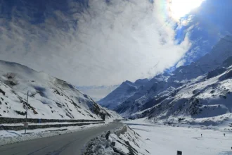 Manali travel cab booking