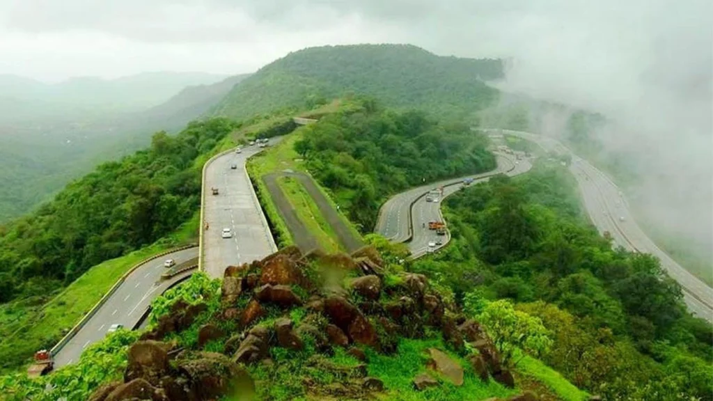 Best Road Trips in India During Monsoon