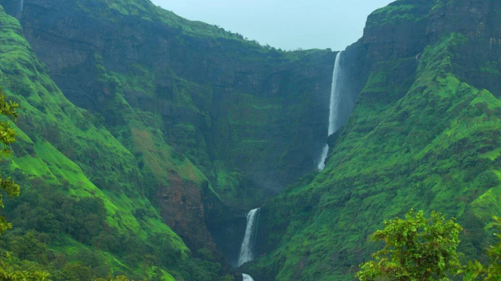 Hidden Waterfalls in India to Visit This Monsoon